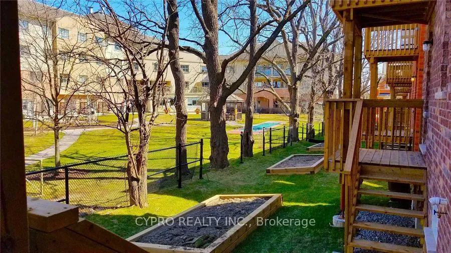 Photo 17 of 80 Roy Grove Way, Markham, Greensborough — HOMEH