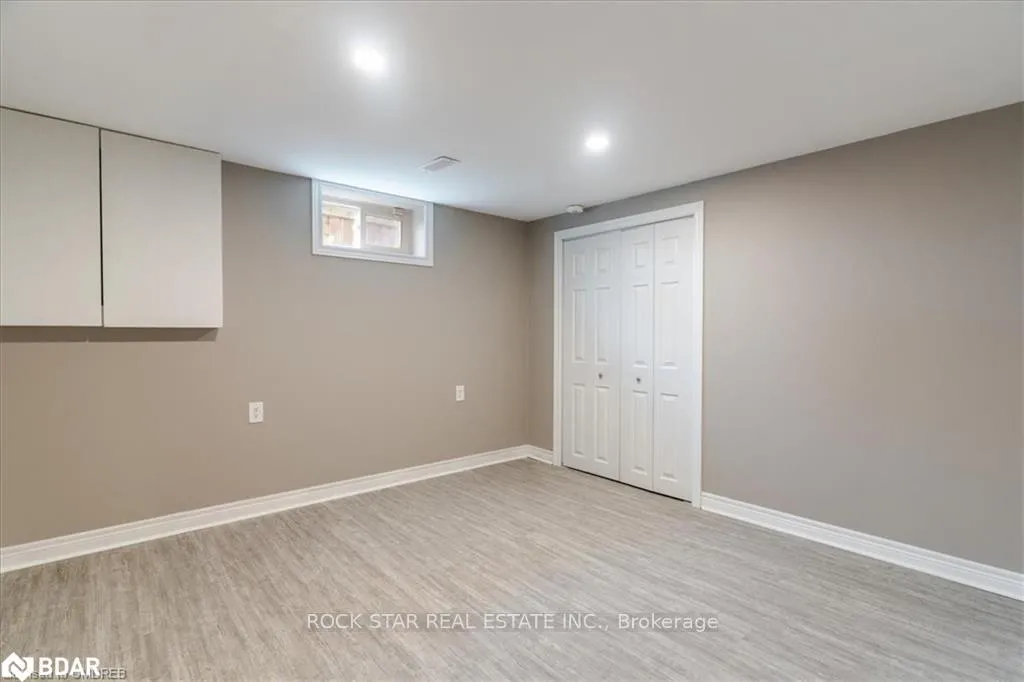 Photo 6 of Unit Lower, 10 Westdale Drive, St. Catharines, Western Hill — HOMEH