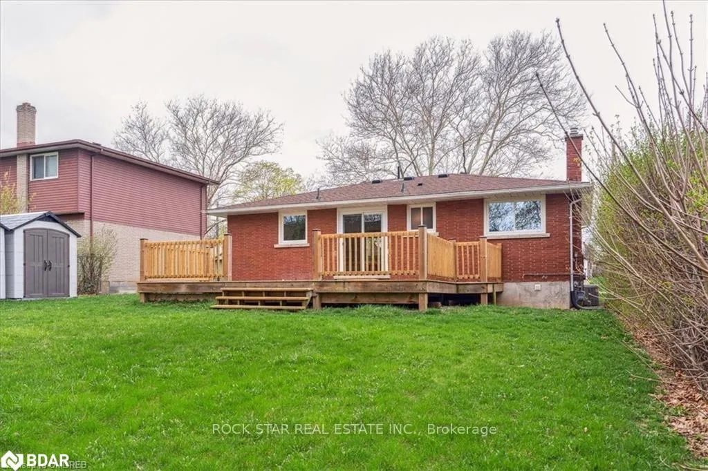 Photo 11 of Unit Lower, 10 Westdale Drive, St. Catharines, Western Hill — HOMEH