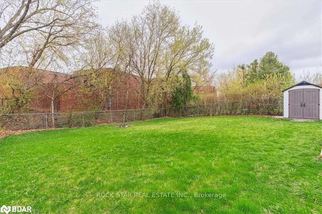 Photo 15 of Unit Lower, 10 Westdale Drive, St. Catharines, Western Hill — HOMEH