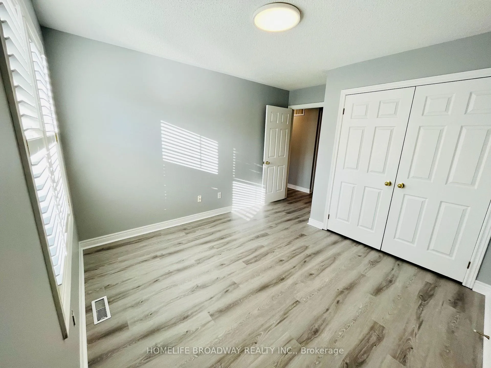 Photo 17 of 179 Leitchcroft Crescent, Markham, Commerce Valley — HOMEH