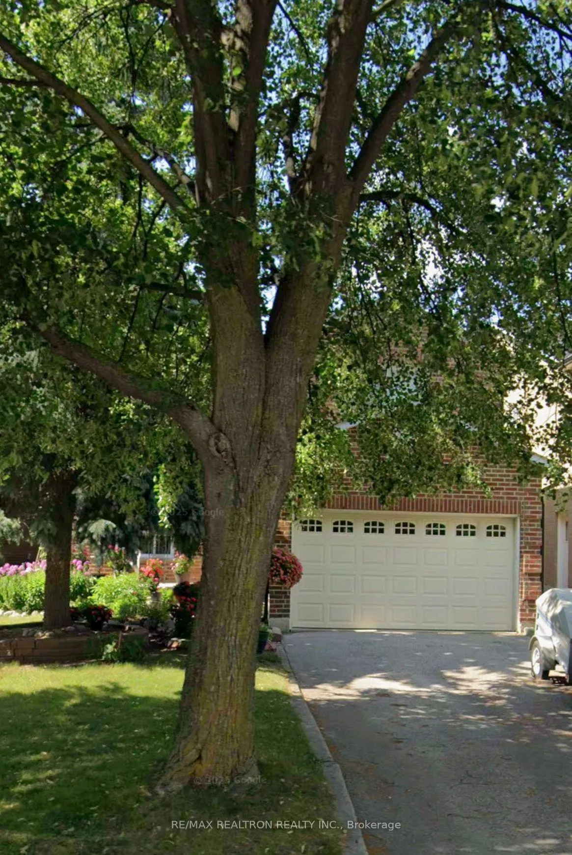 Photo 1 of Unit Basement, 18 Guildwood Drive, Richmond Hill, Harding — HOMEH