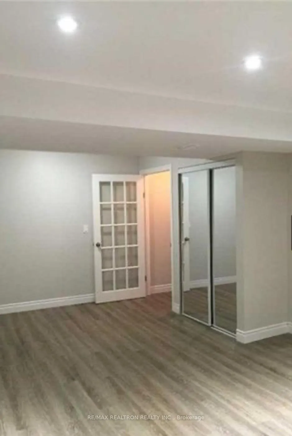 Photo 6 of Unit Basement, 18 Guildwood Drive, Richmond Hill, Harding — HOMEH
