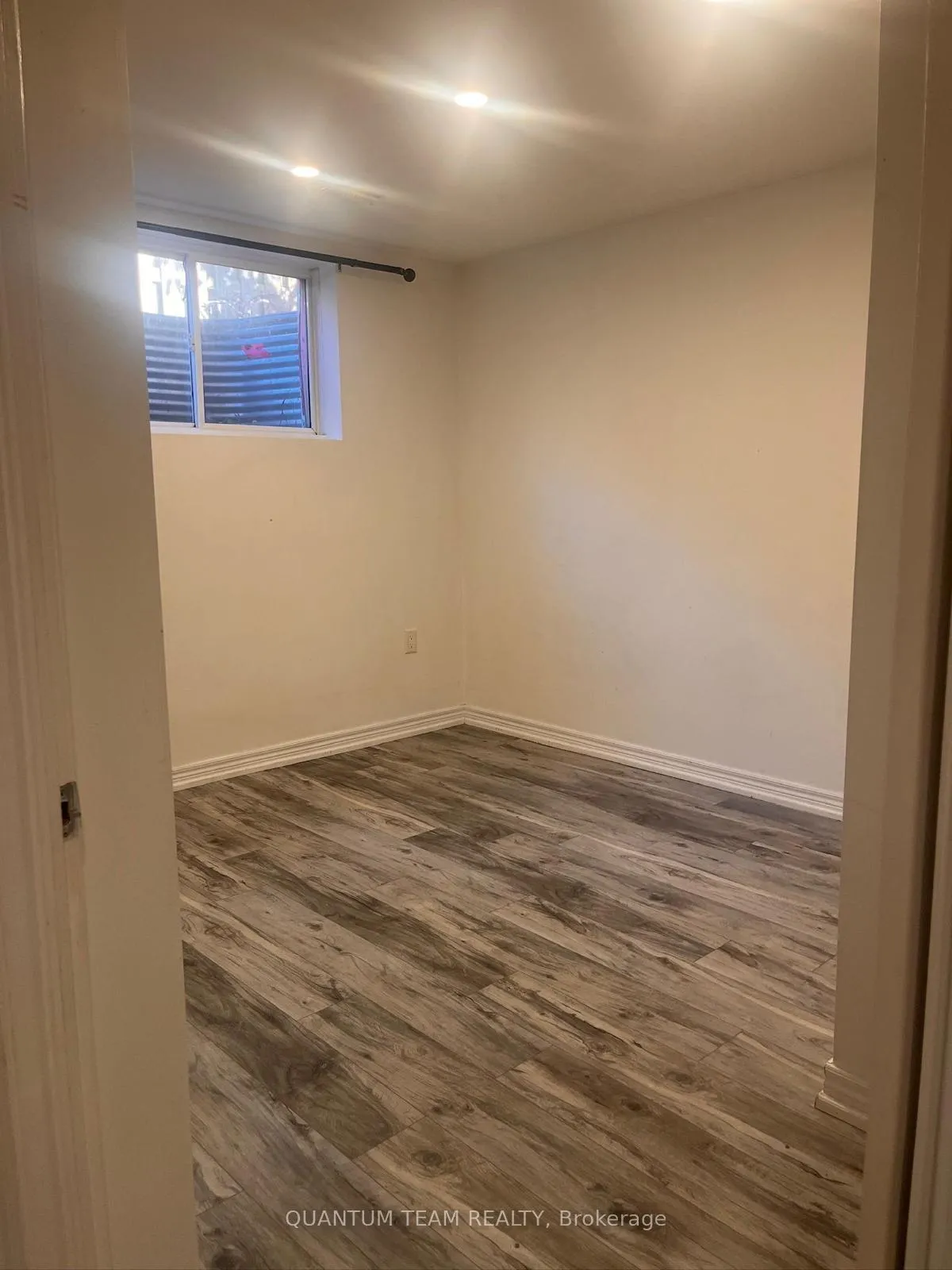 Photo 16 of Unit Basement, 4c Dixie Road, St. Catharines, Fairview — HOMEH