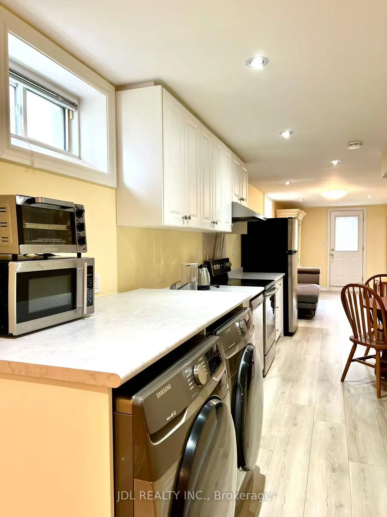 Photo 3 of 23 Toporowski Avenue, Richmond Hill, Rouge Woods — HOMEH