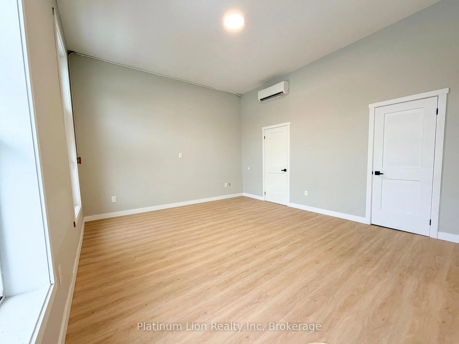 Photo 8 of Unit 4, 117 Park Street S, Hamilton, Durand — HOMEH