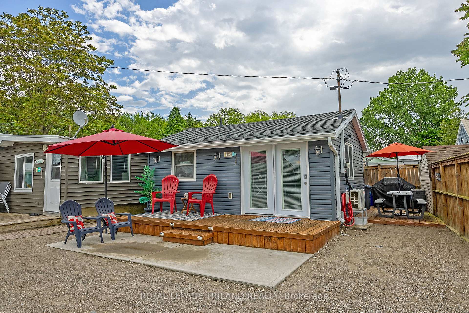Front of Unit D, 440 West Edith Cavell Boulevard