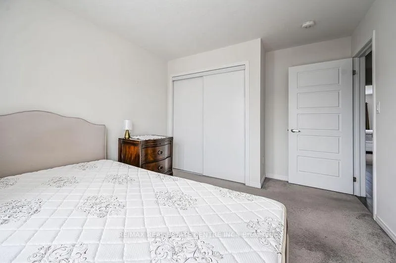Photo 24 of 31 Armes Street, Hamilton, Binbrook — HOMEH
