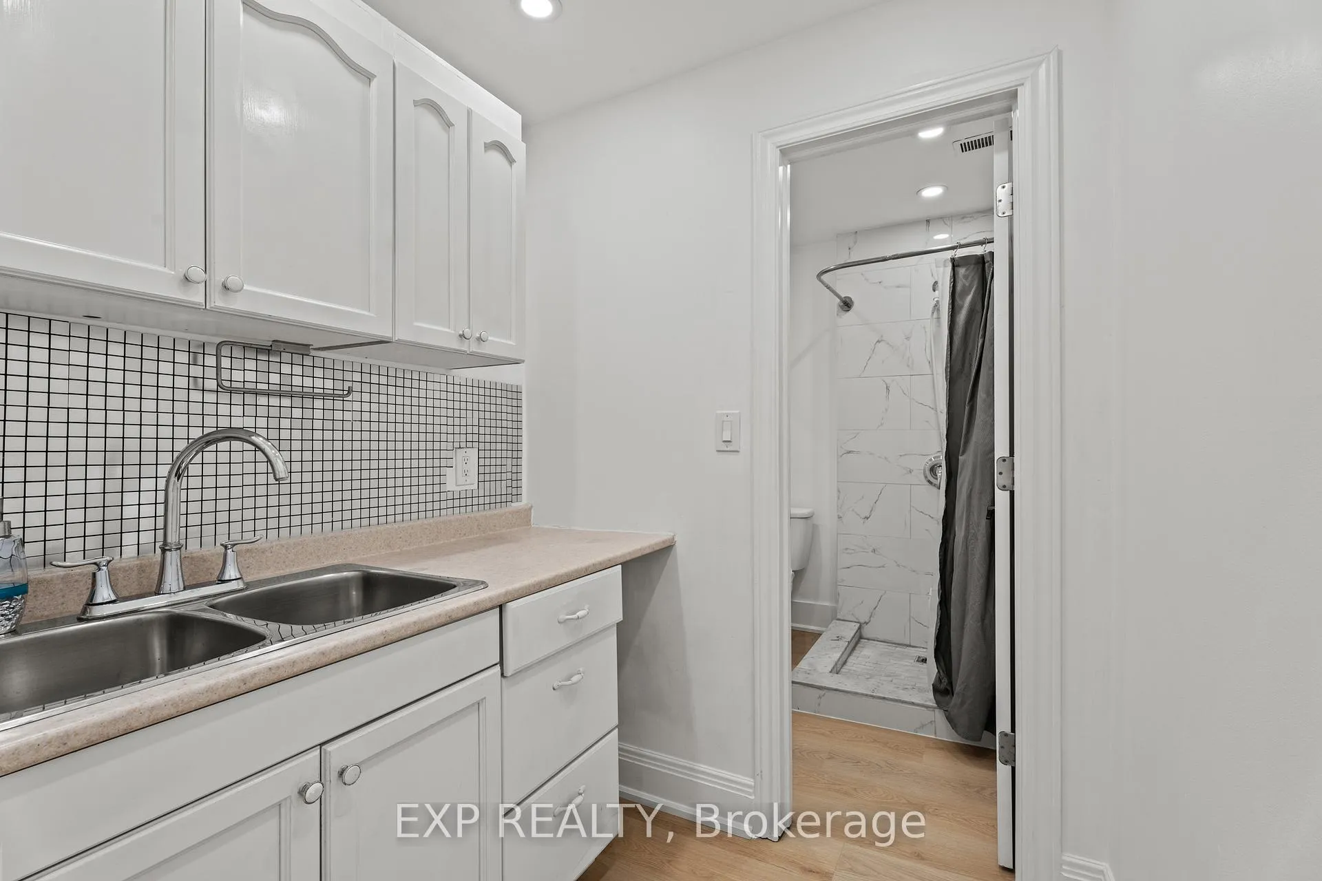 Photo 3 of Unit 3, 93 John Street S, Hamilton, Corktown — HOMEH