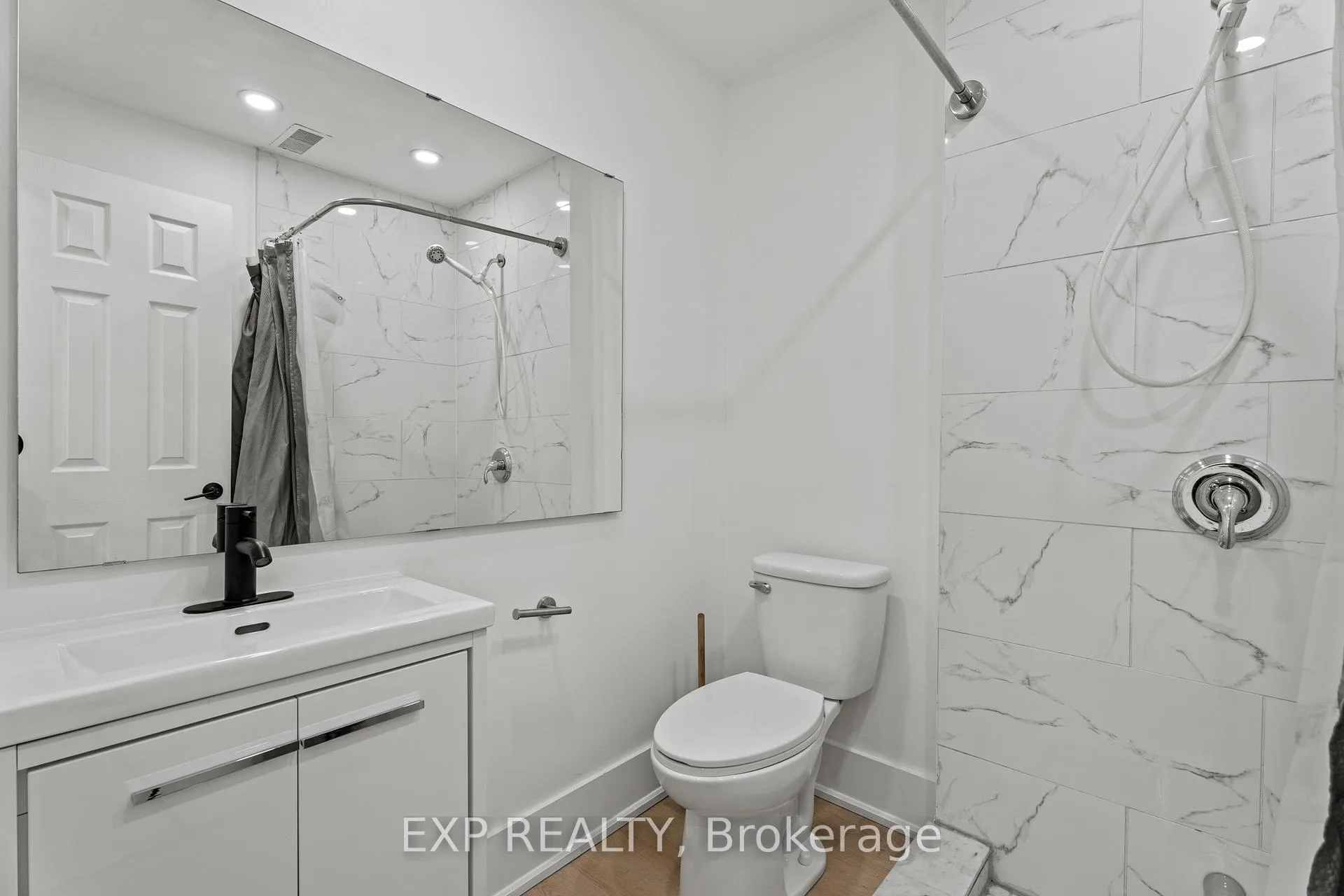 Photo 4 of Unit 3, 93 John Street S, Hamilton, Corktown — HOMEH