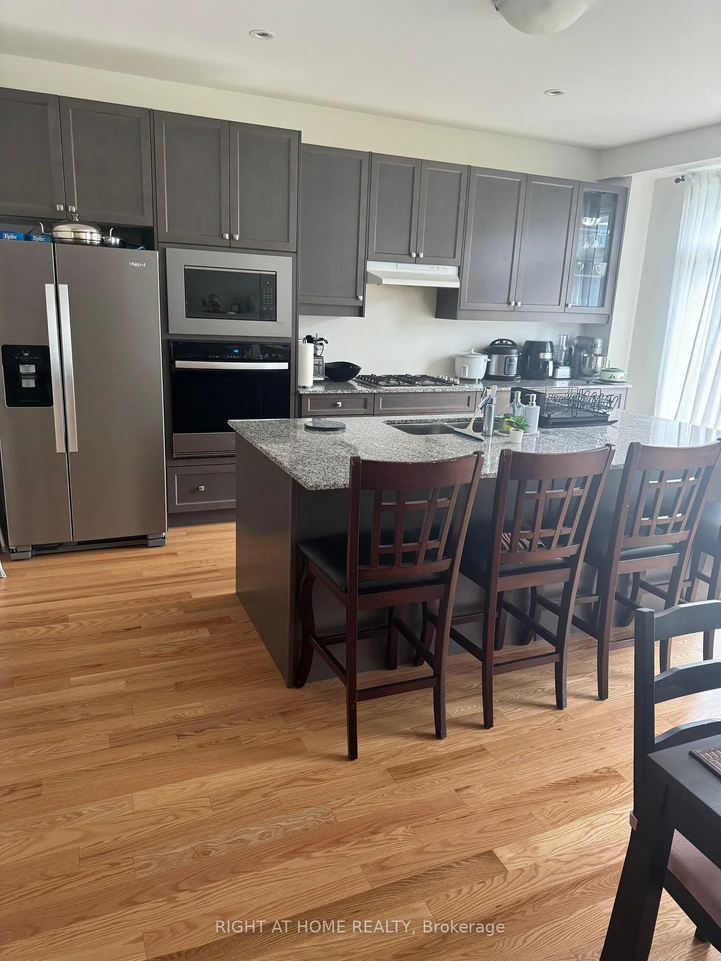 Photo 3 of 1143 Wilmington Avenue, Oshawa, Kedron — HOMEH