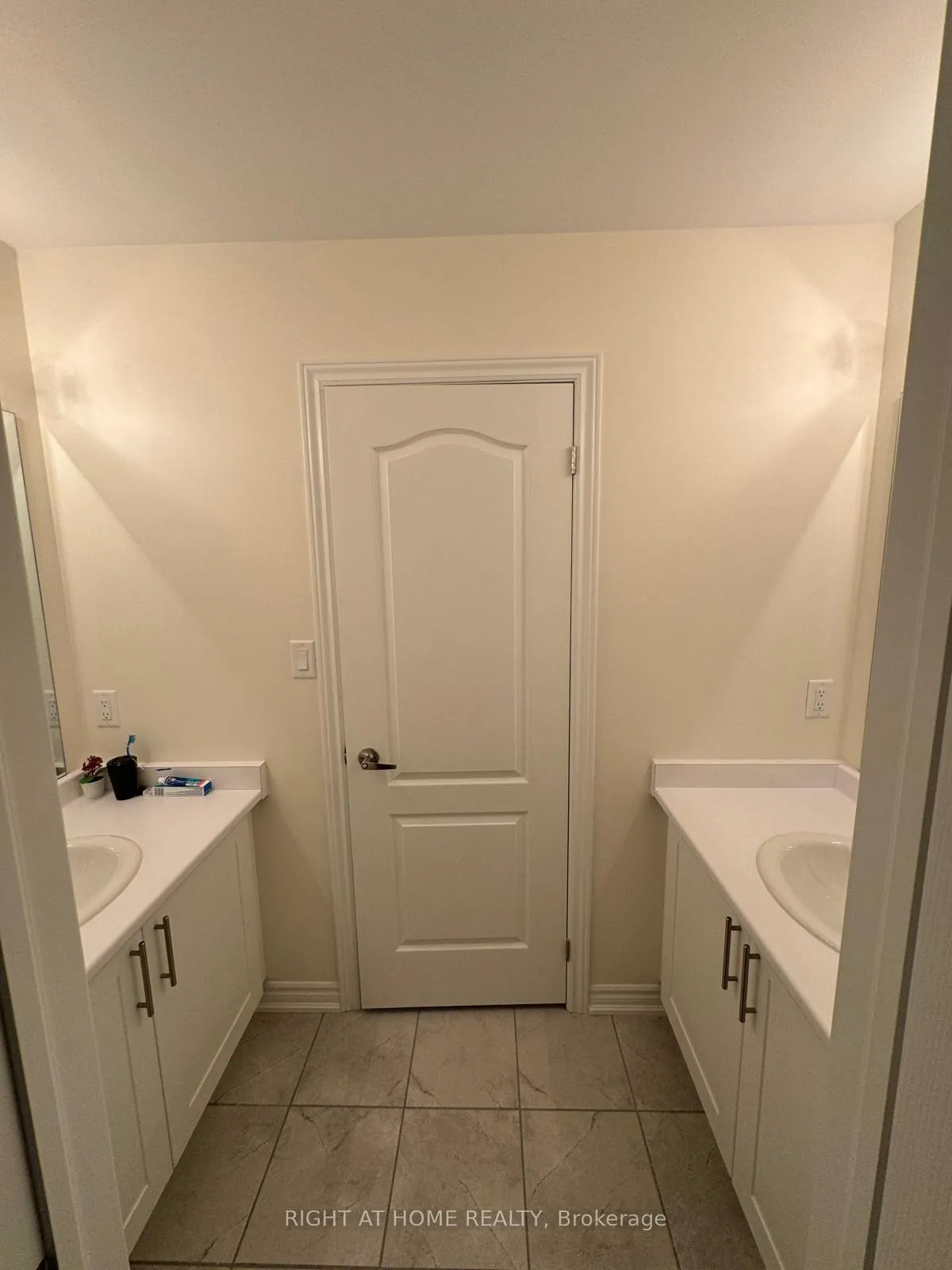 Photo 20 of 1143 Wilmington Avenue, Oshawa, Kedron — HOMEH