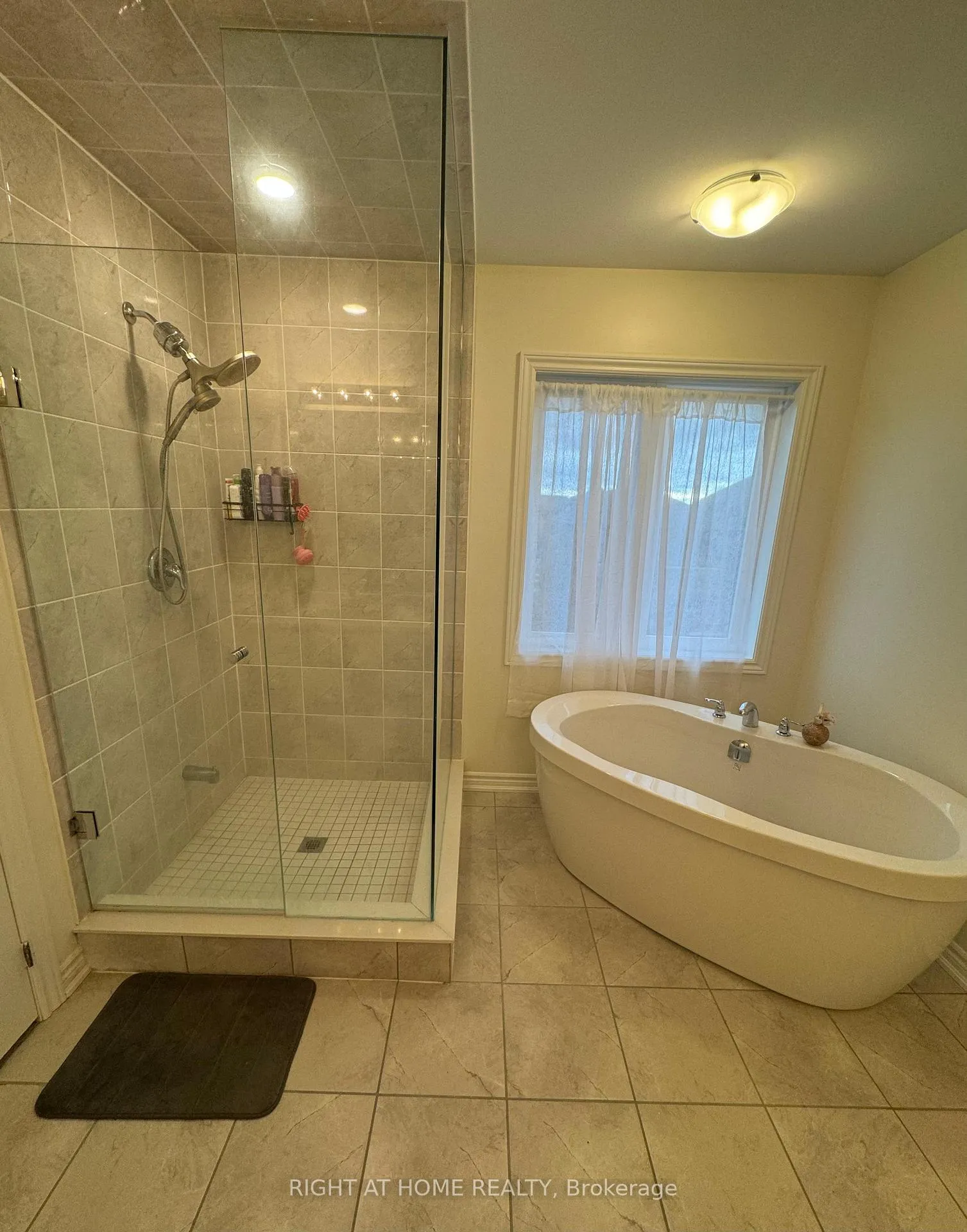Photo 32 of 1143 Wilmington Avenue, Oshawa, Kedron — HOMEH