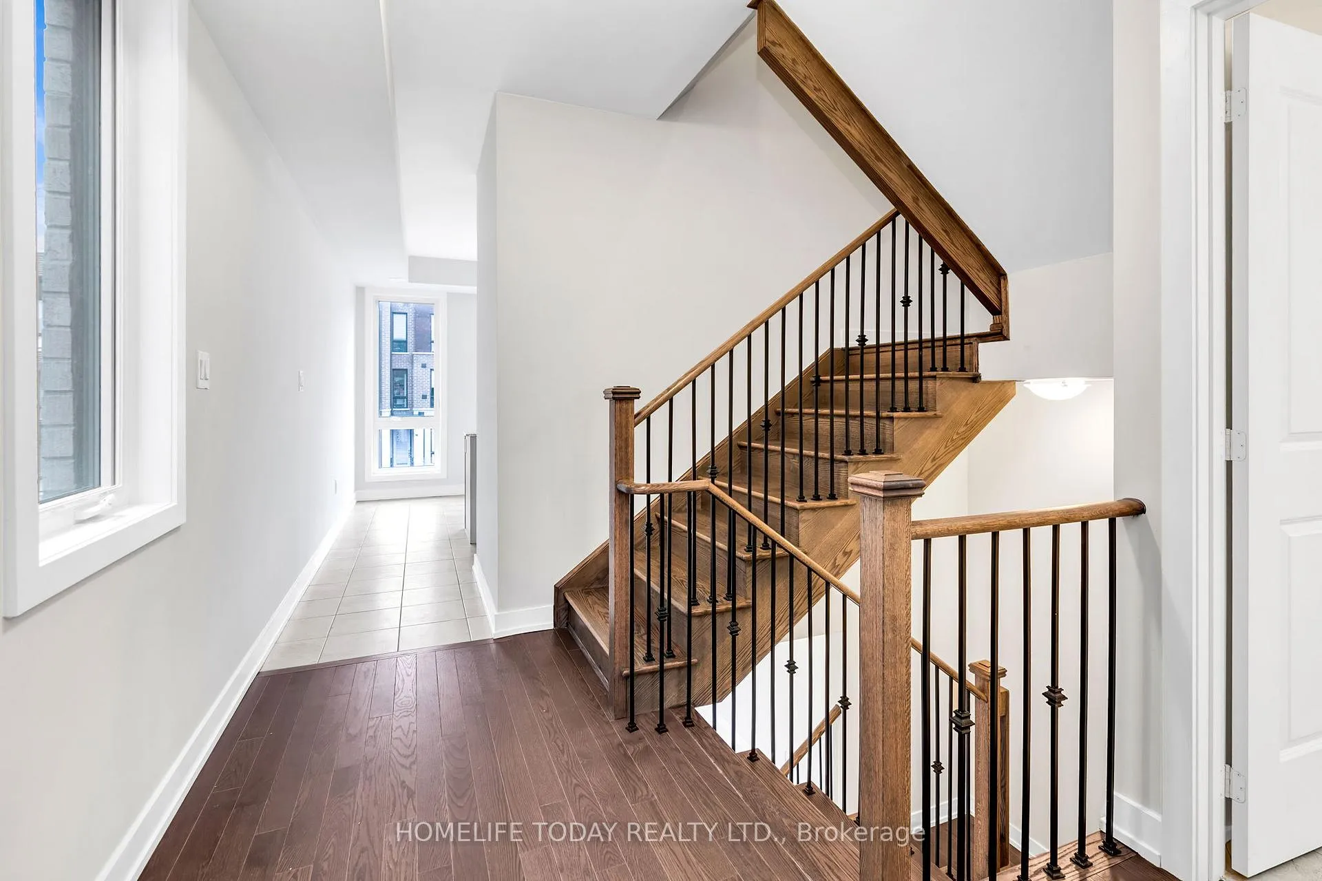 Photo 9 of 104 Stauffer Crescent, Markham, Cornell — HOMEH