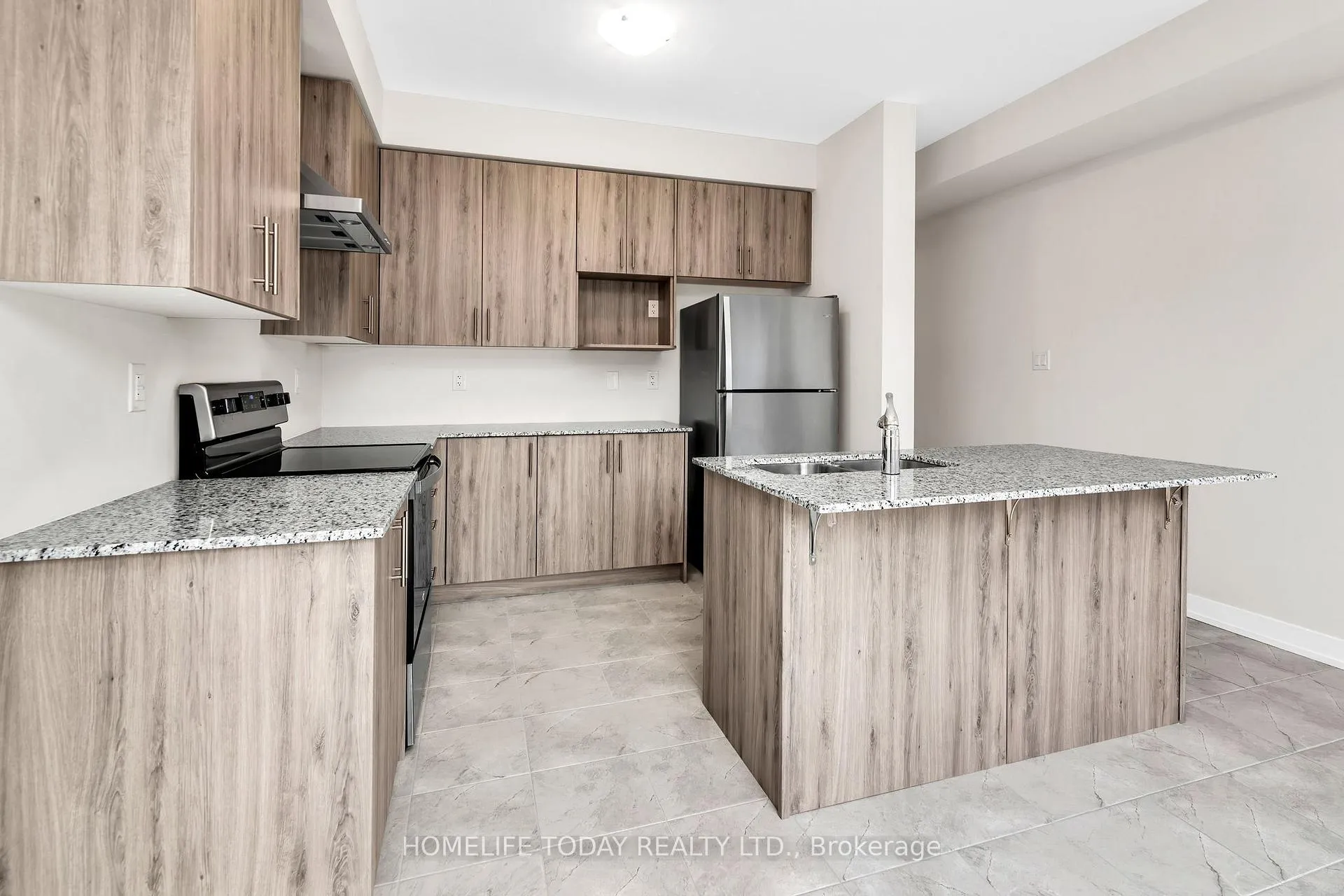 Photo 12 of 104 Stauffer Crescent, Markham, Cornell — HOMEH