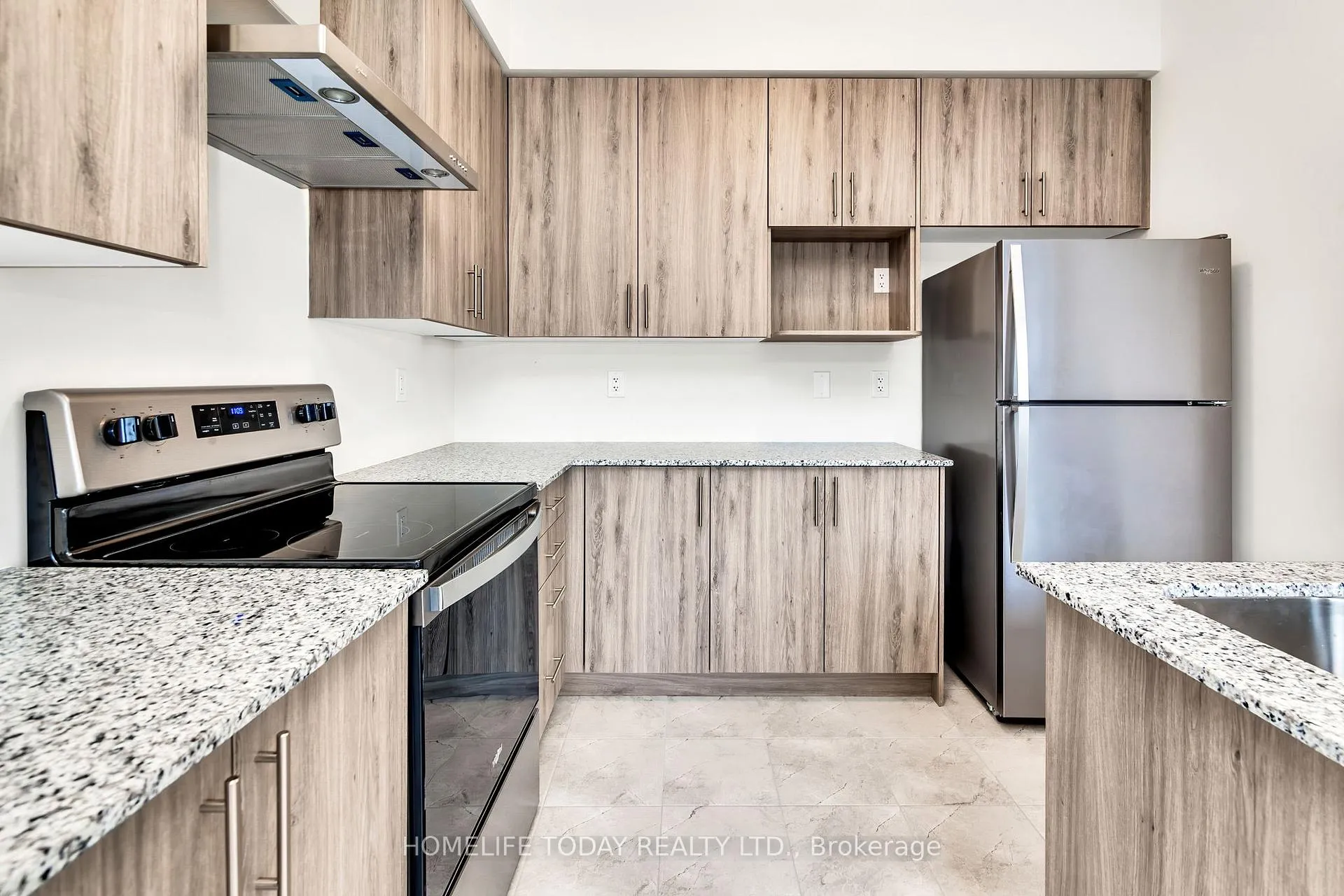 Photo 13 of 104 Stauffer Crescent, Markham, Cornell — HOMEH