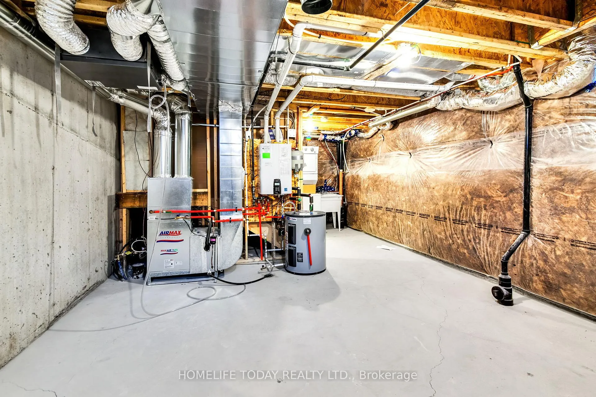 Photo 35 of 104 Stauffer Crescent, Markham, Cornell — HOMEH