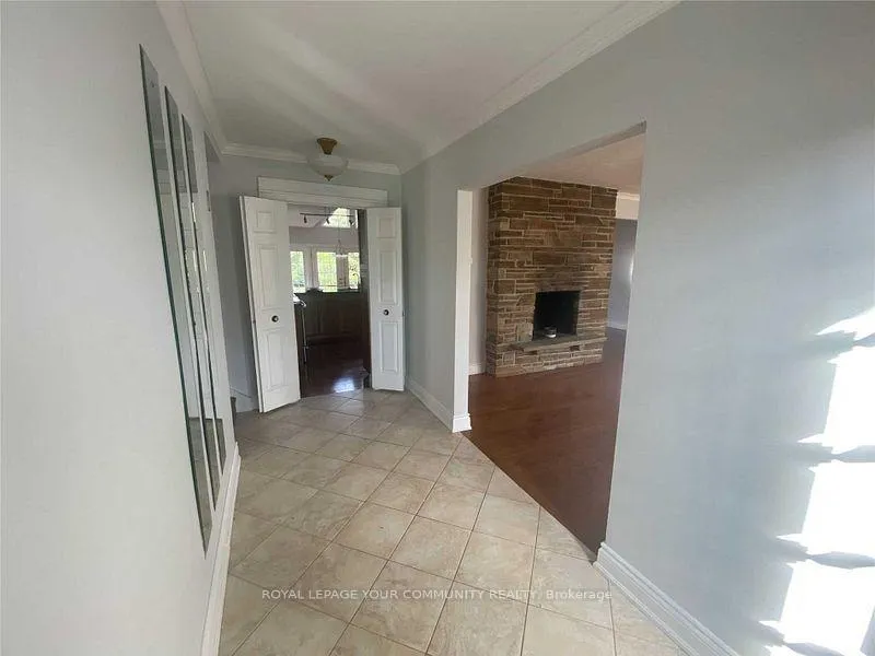 Photo 4 of 1799 Pine Grove Avenue, Pickering, Highbush — HOMEH