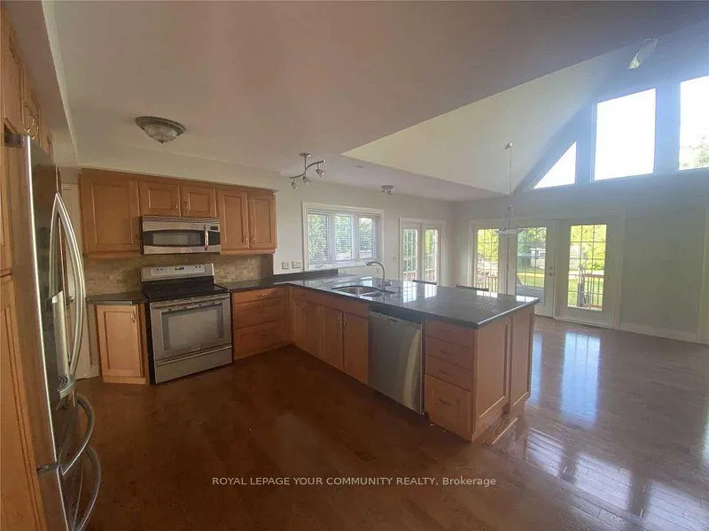 Photo 8 of 1799 Pine Grove Avenue, Pickering, Highbush — HOMEH
