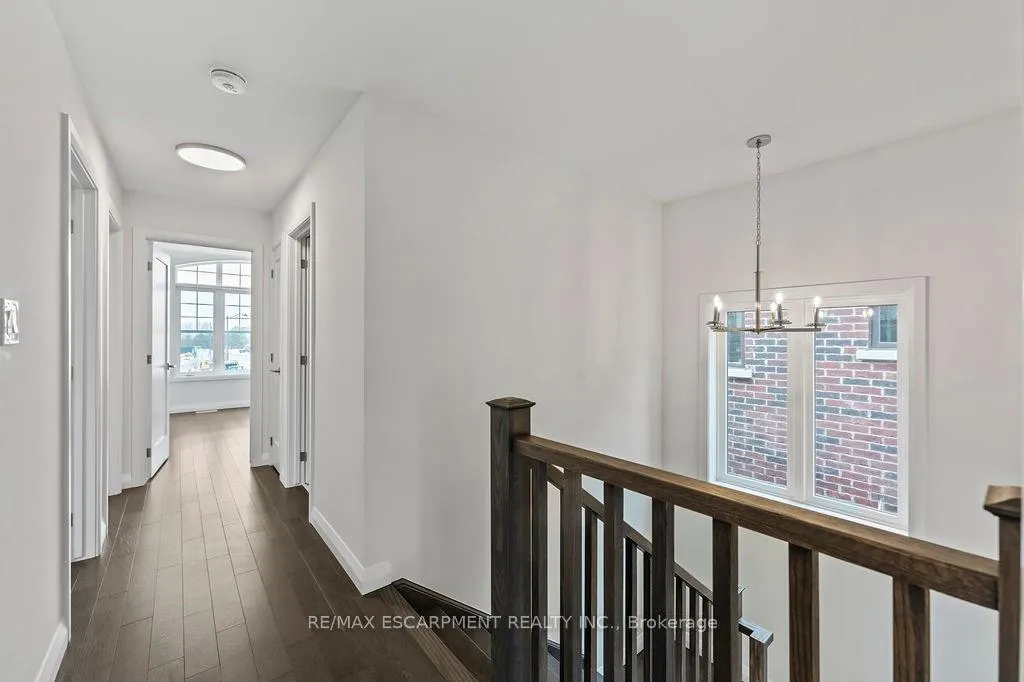 Photo 35 of 207 Alessio Drive, Hamilton, Sheldon — HOMEH