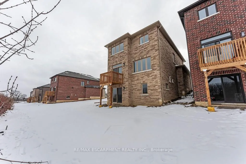 Photo 49 of 207 Alessio Drive, Hamilton, Sheldon — HOMEH