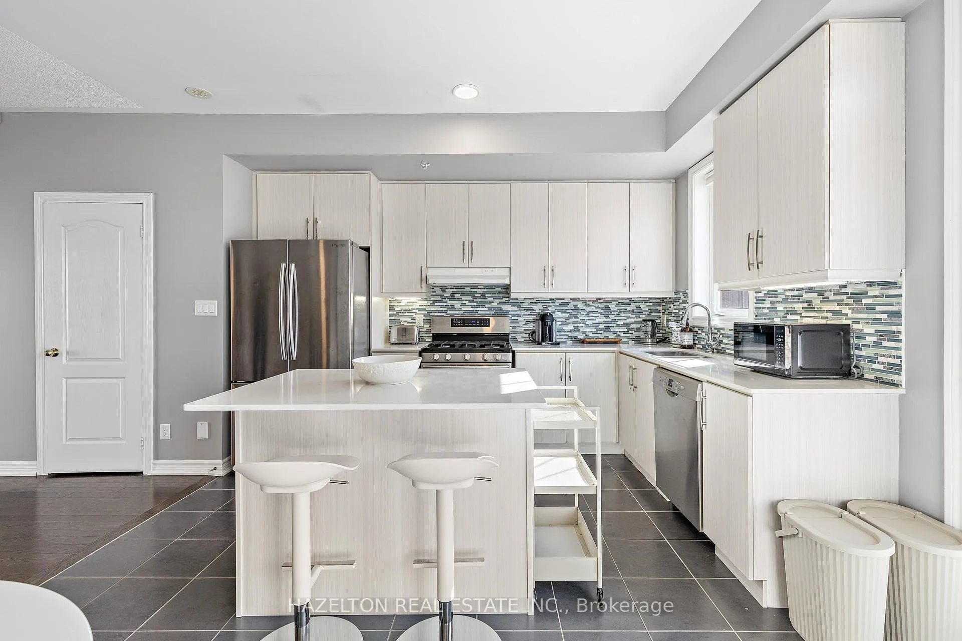 Photo 11 of Unit Residential Unit, 49 Cathedral High Street, Markham, Cathedraltown — HOMEH