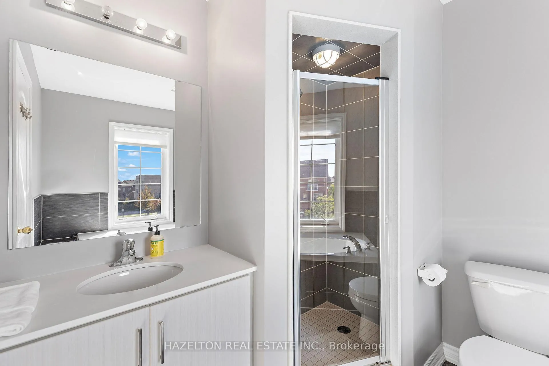 Photo 18 of Unit Residential Unit, 49 Cathedral High Street, Markham, Cathedraltown — HOMEH