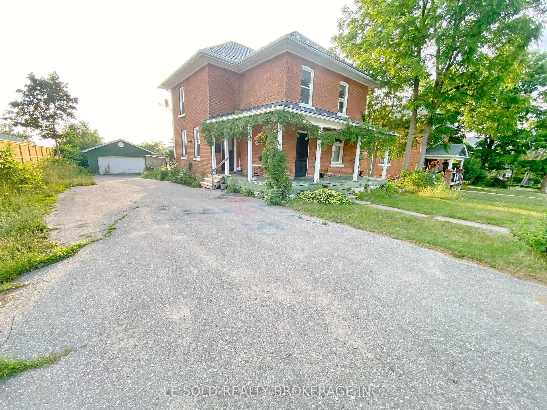 Photo 1 of 438 Osborne Street, Brock, Beaverton — HOMEH
