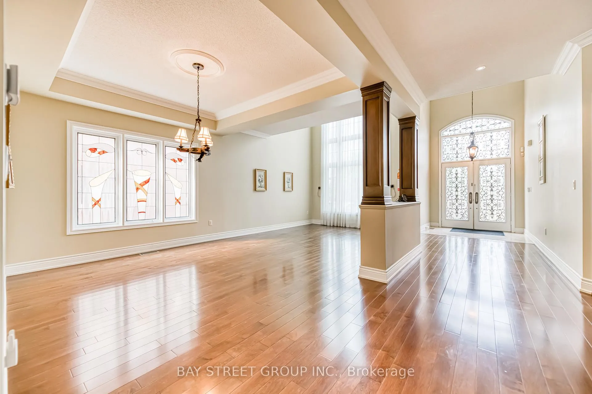 Photo 8 of 3 Edenbrook Crescent, Richmond Hill, Bayview Hill — HOMEH