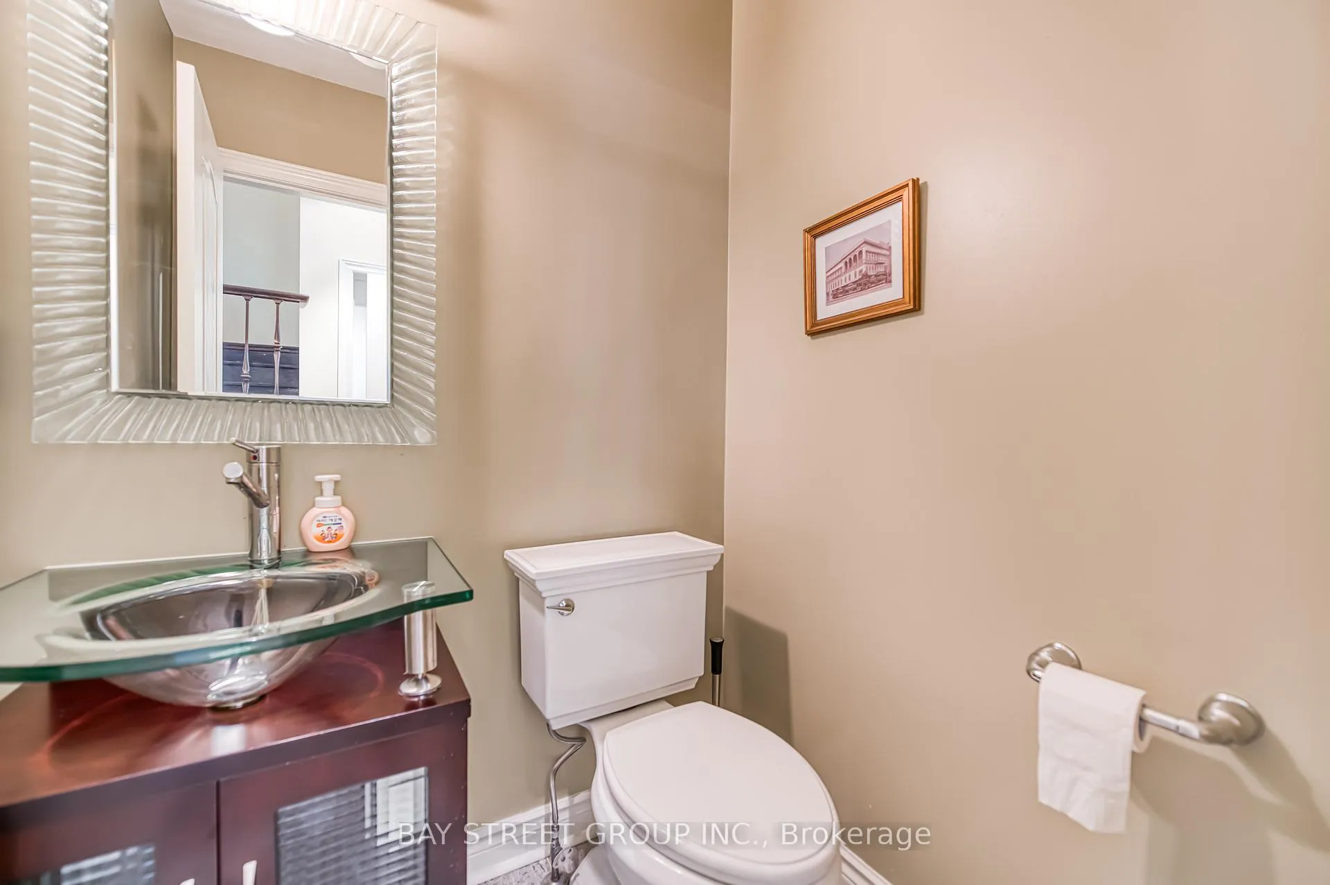 Photo 10 of 3 Edenbrook Crescent, Richmond Hill, Bayview Hill — HOMEH