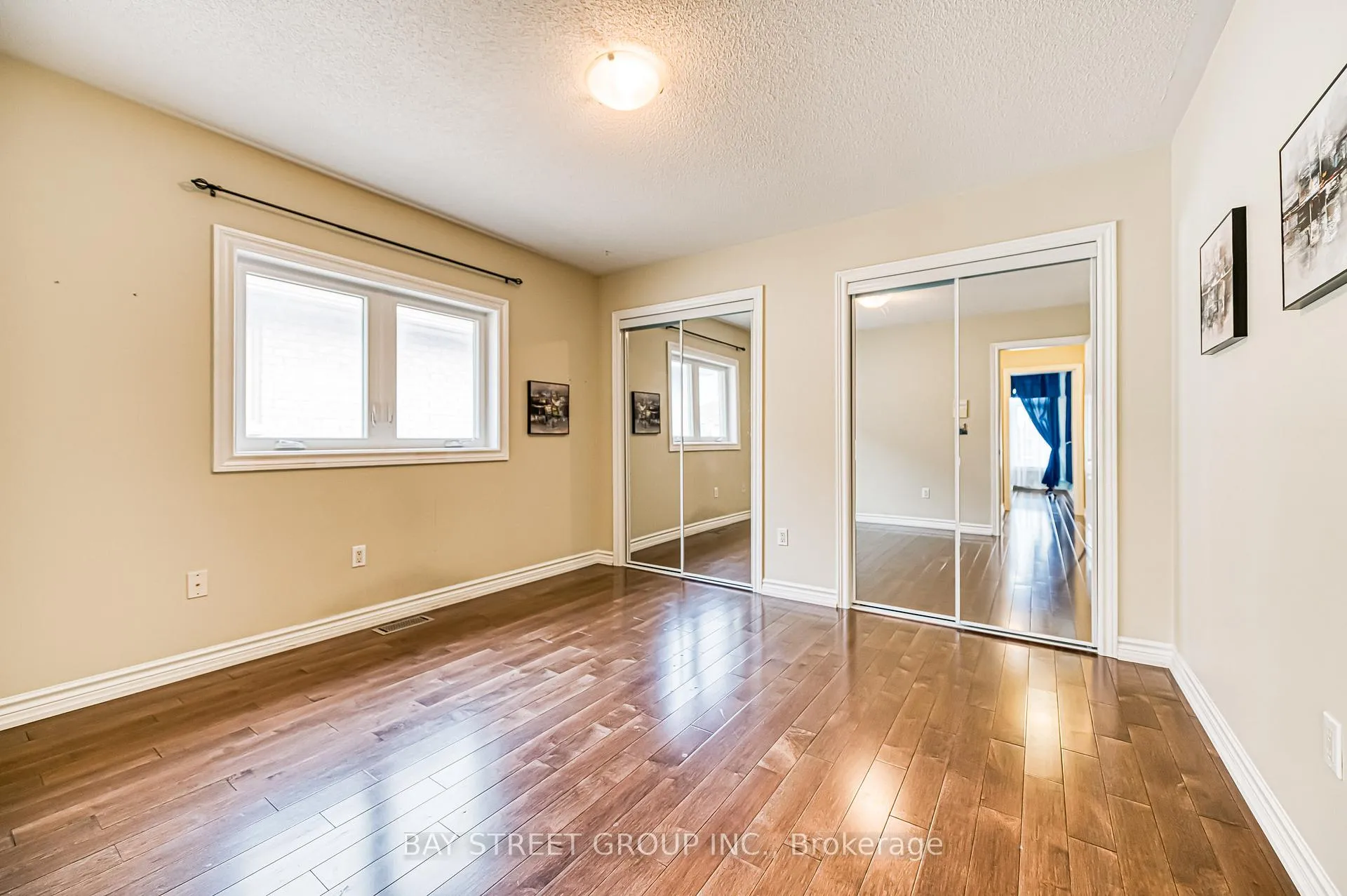 Photo 32 of 3 Edenbrook Crescent, Richmond Hill, Bayview Hill — HOMEH