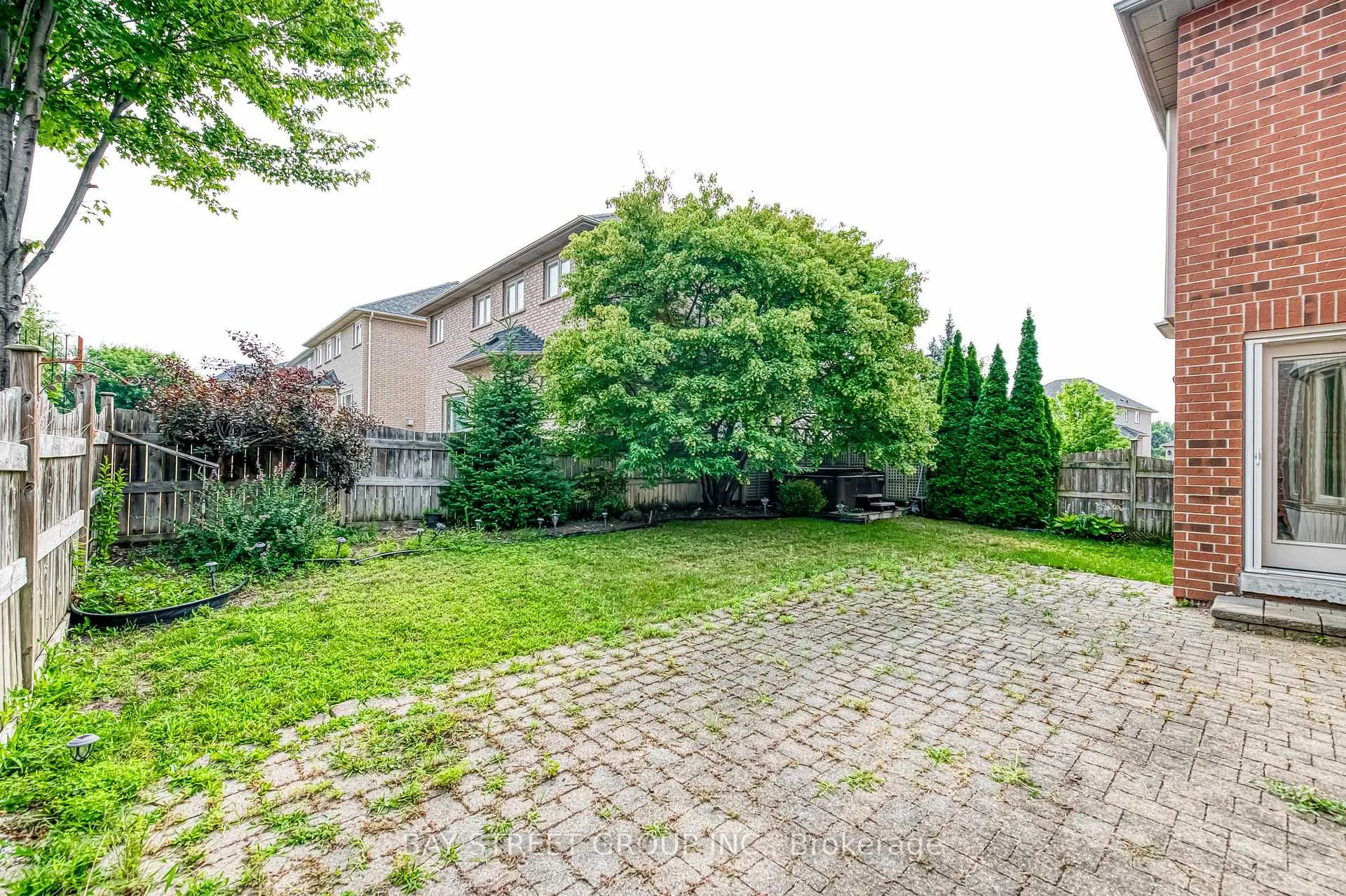 Photo 41 of 3 Edenbrook Crescent, Richmond Hill, Bayview Hill — HOMEH