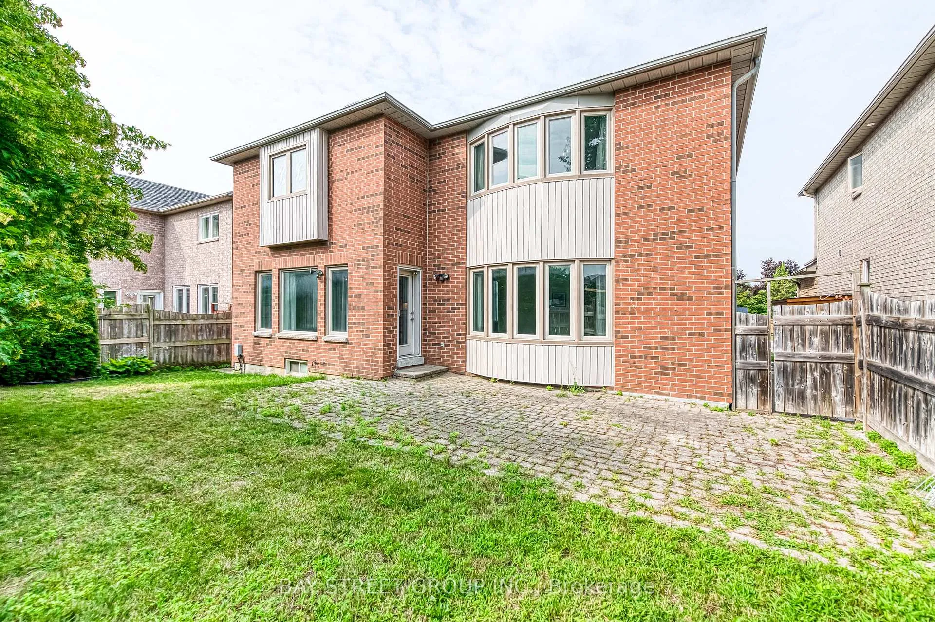 Photo 42 of 3 Edenbrook Crescent, Richmond Hill, Bayview Hill — HOMEH