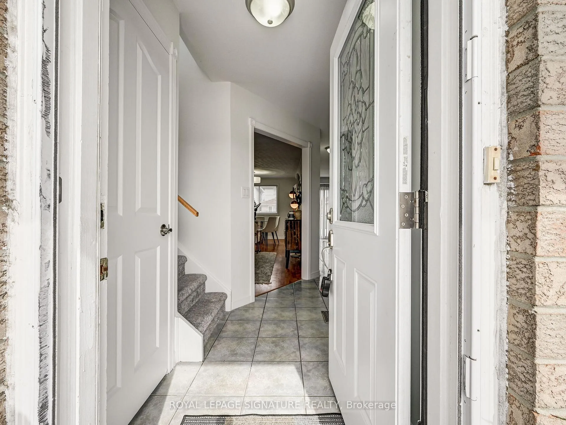 Photo 3 of 23 Beaverton Drive, Hamilton, Butler — HOMEH