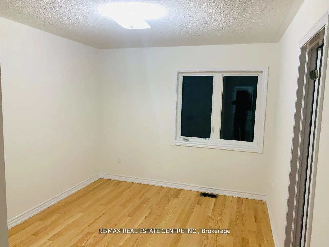 Photo 8 of Unit Upper, 21 Whitefish Street, Whitby, Rural Whitby — HOMEH