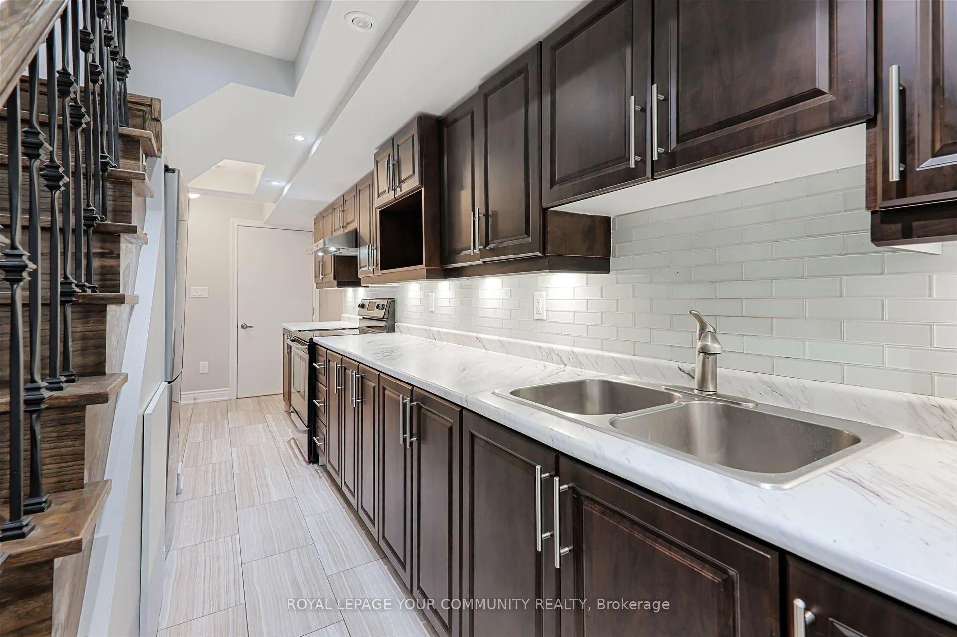 Photo 7 of Unit BSMT, 86 Black Maple Crescent, Vaughan, Patterson — HOMEH