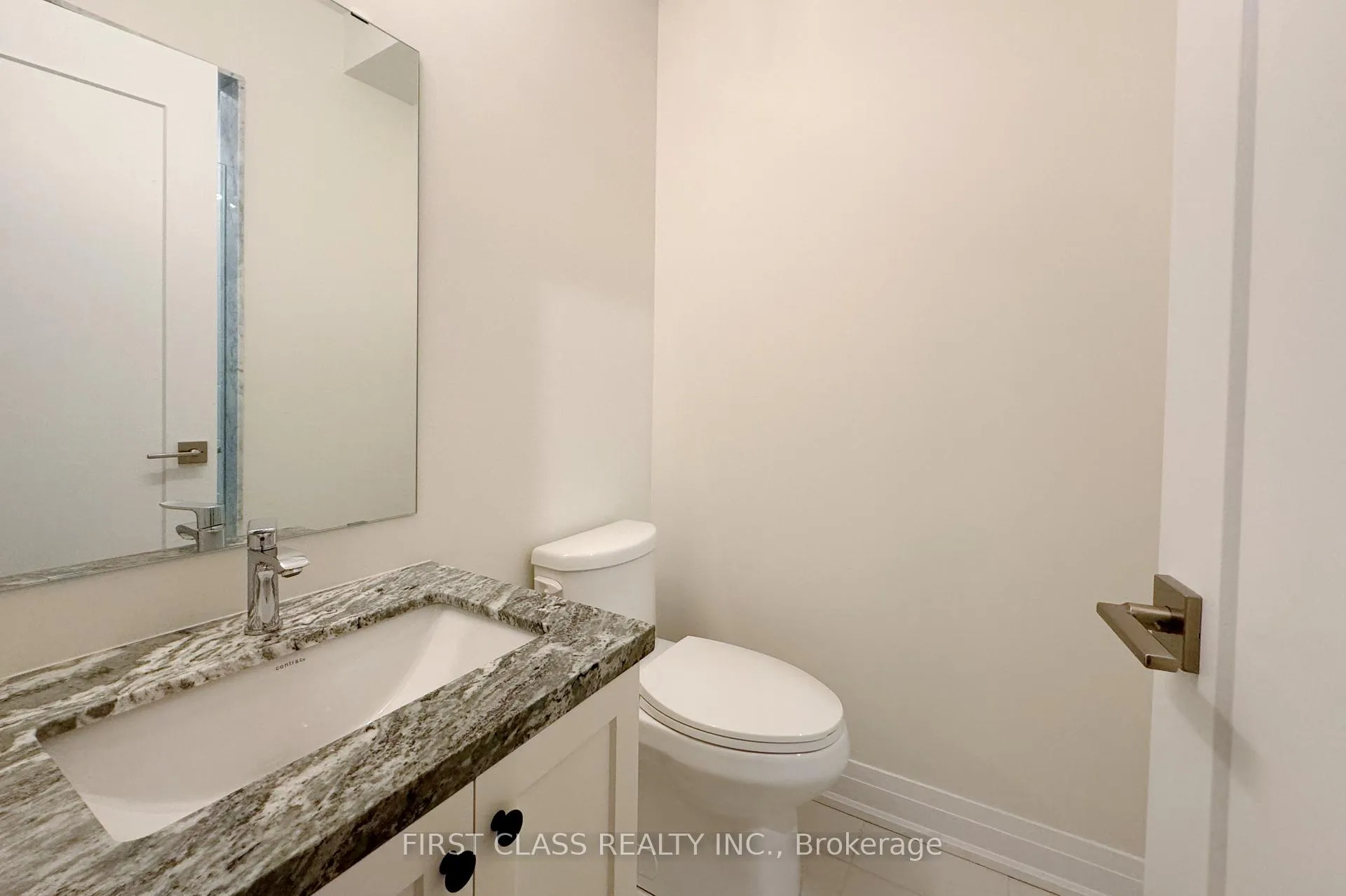 Photo 19 of 9 Schmeltzer Crescent, Richmond Hill, Rural Richmond Hill — HOMEH