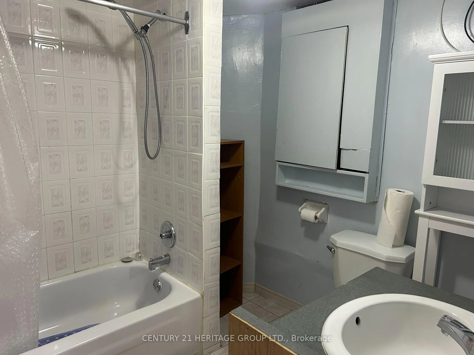 Photo 10 of Unit Bsmt, 141 Risebrough Circuit, Markham, Milliken Mills West — HOMEH
