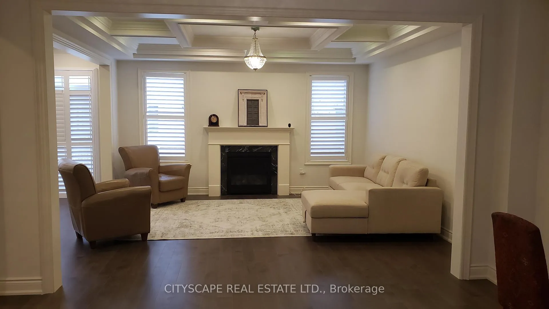 Photo 7 of 114 Avanti Crescent, Hamilton, Waterdown — HOMEH