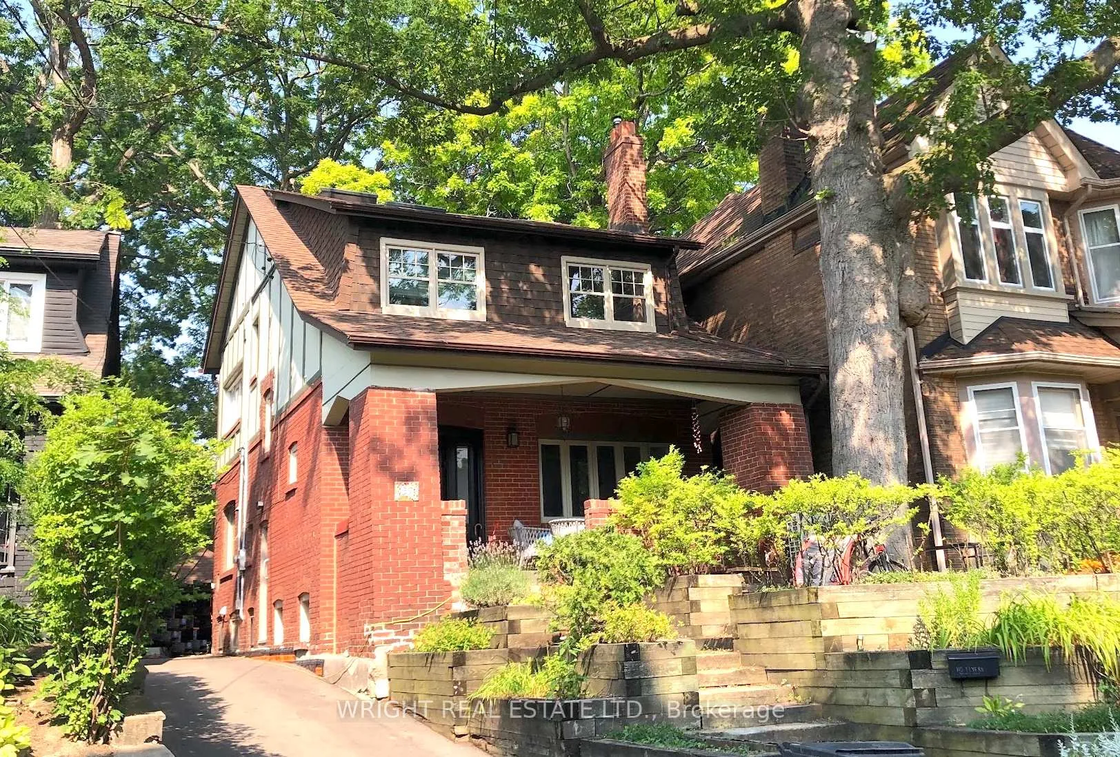 Photo 1 of 39 Thome Crescent, Toronto, Wychwood — HOMEH