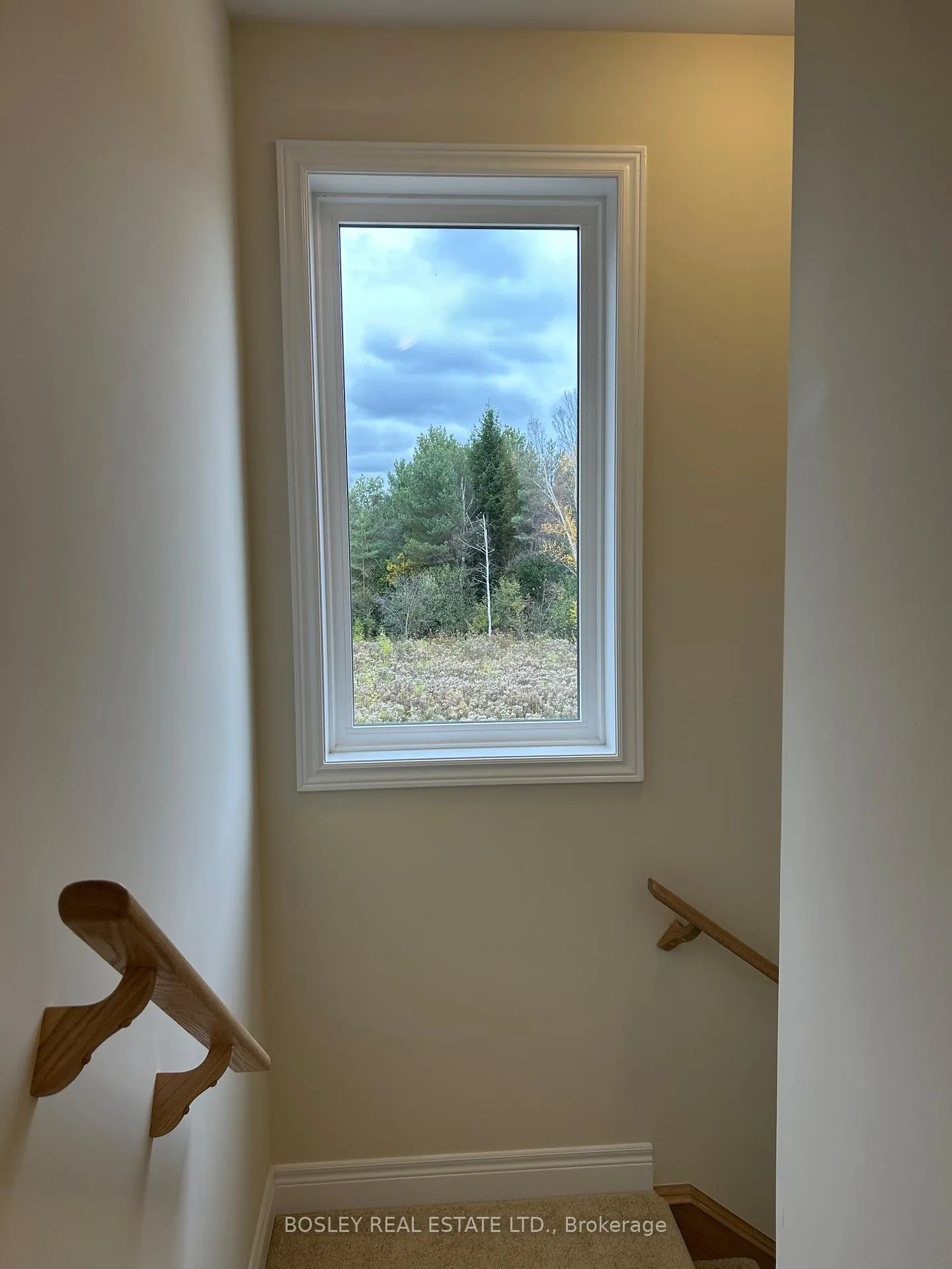 Photo 5 of 18 Equality Drive, Meaford — HOMEH