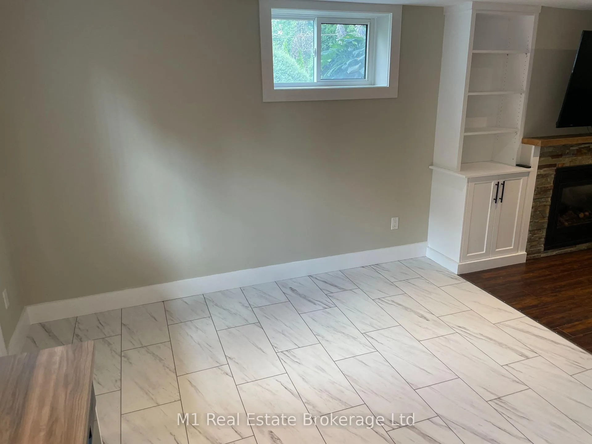 Photo 8 of Unit LL, 18 Promenade Road, Guelph, Grange Road — HOMEH