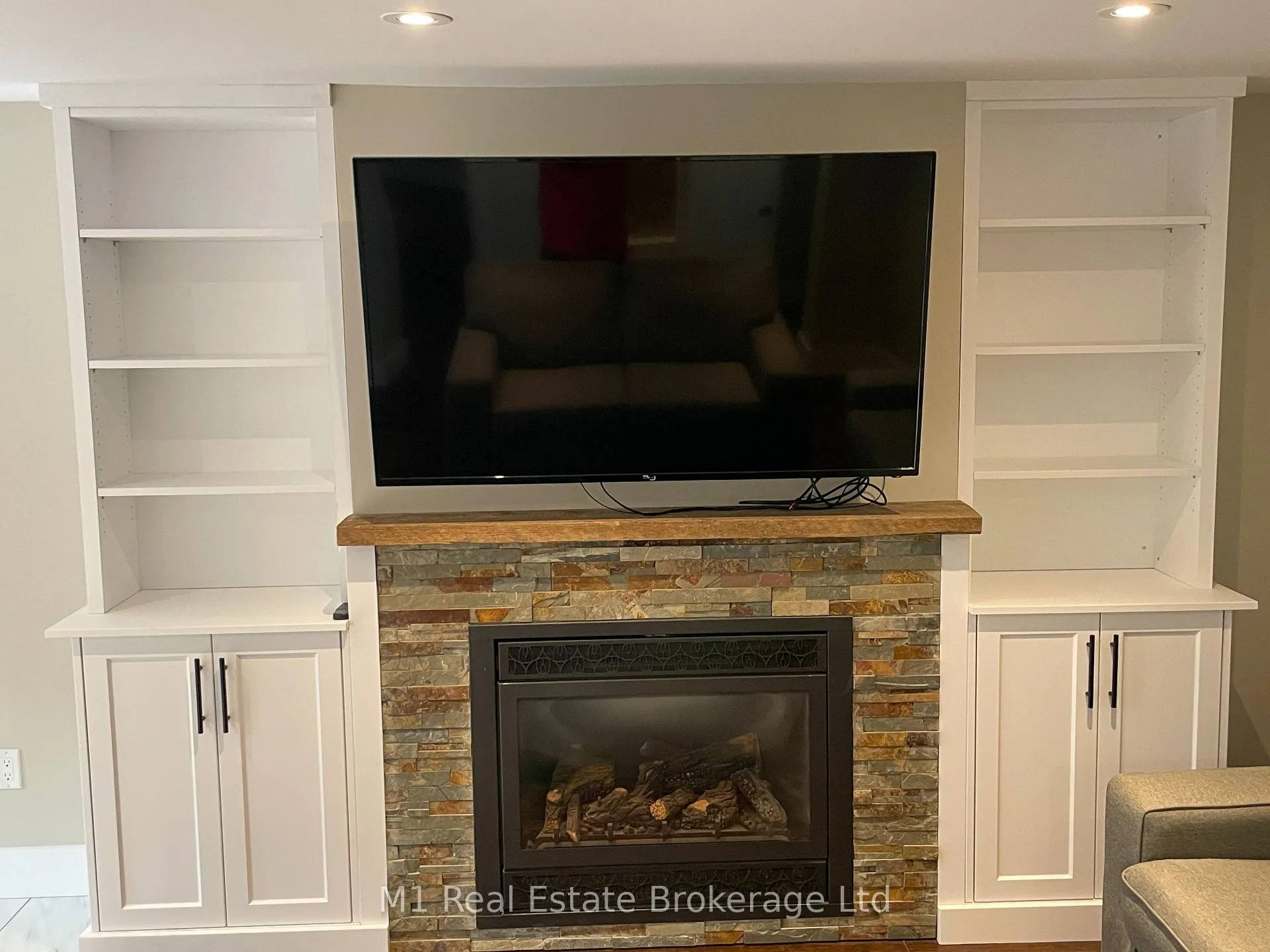 Photo 12 of Unit LL, 18 Promenade Road, Guelph, Grange Road — HOMEH