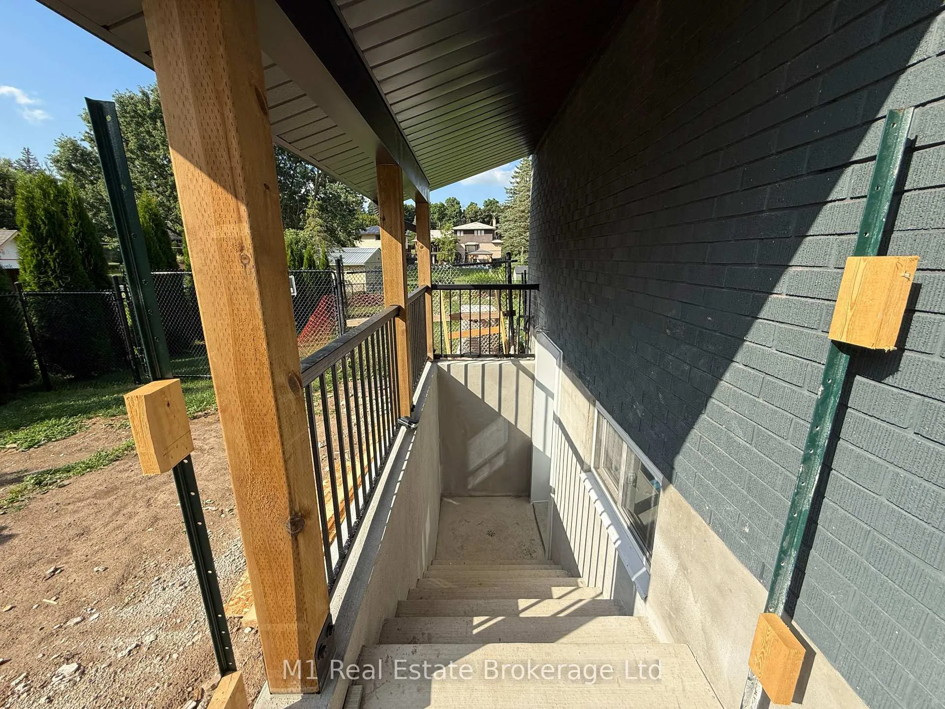 Photo 21 of Unit LL, 18 Promenade Road, Guelph, Grange Road — HOMEH