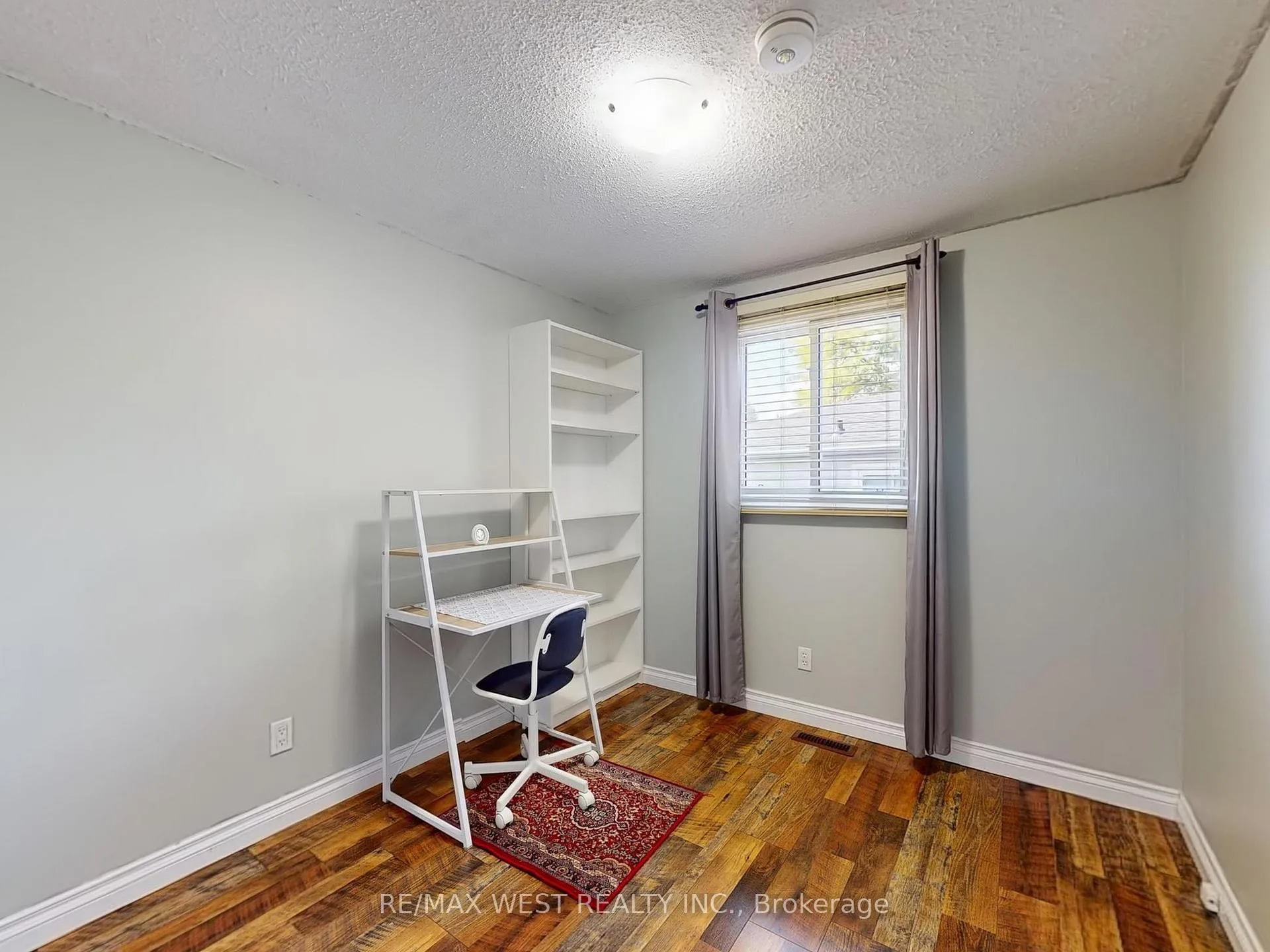 Photo 20 of 187 Broken Oak Crescent, Kitchener — HOMEH