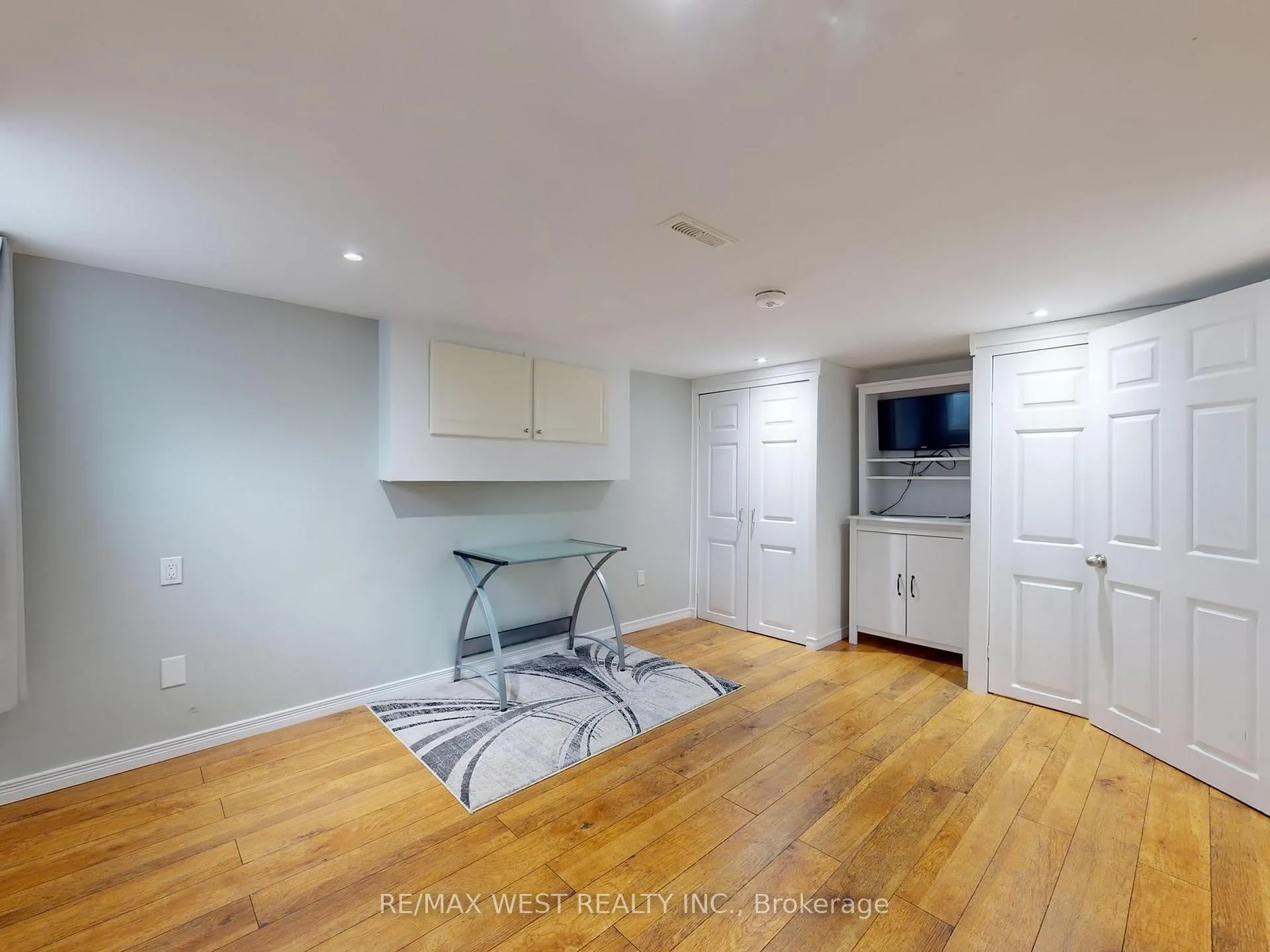 Photo 36 of 187 Broken Oak Crescent, Kitchener — HOMEH