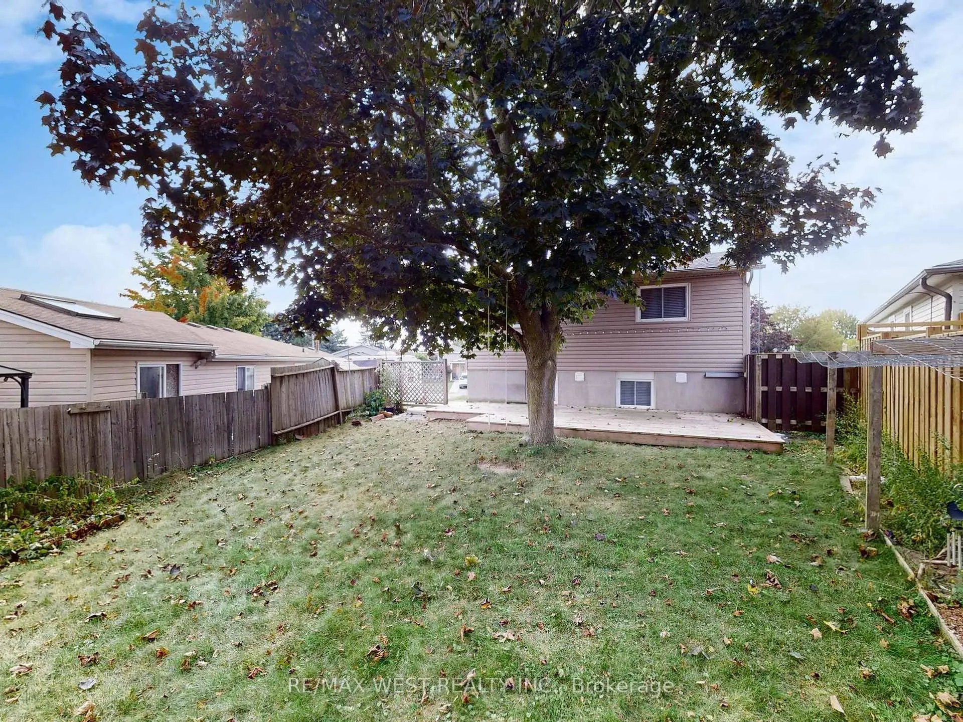 Photo 40 of 187 Broken Oak Crescent, Kitchener — HOMEH