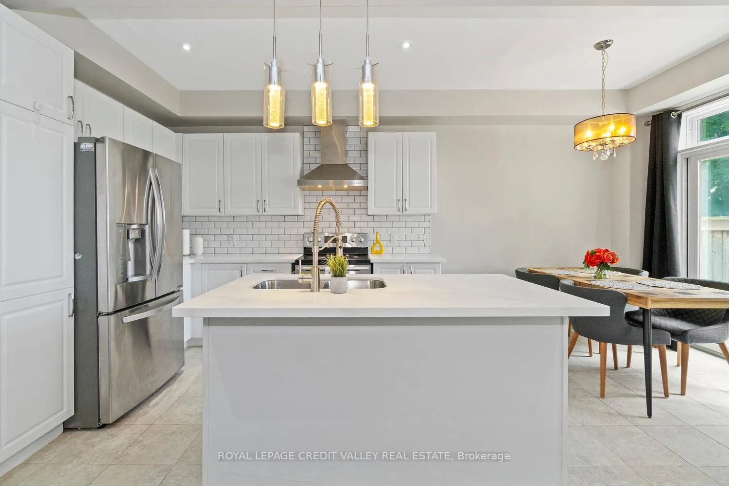 Photo 13 of Unit 2, 90 Raymond Road, Hamilton, Ancaster — HOMEH