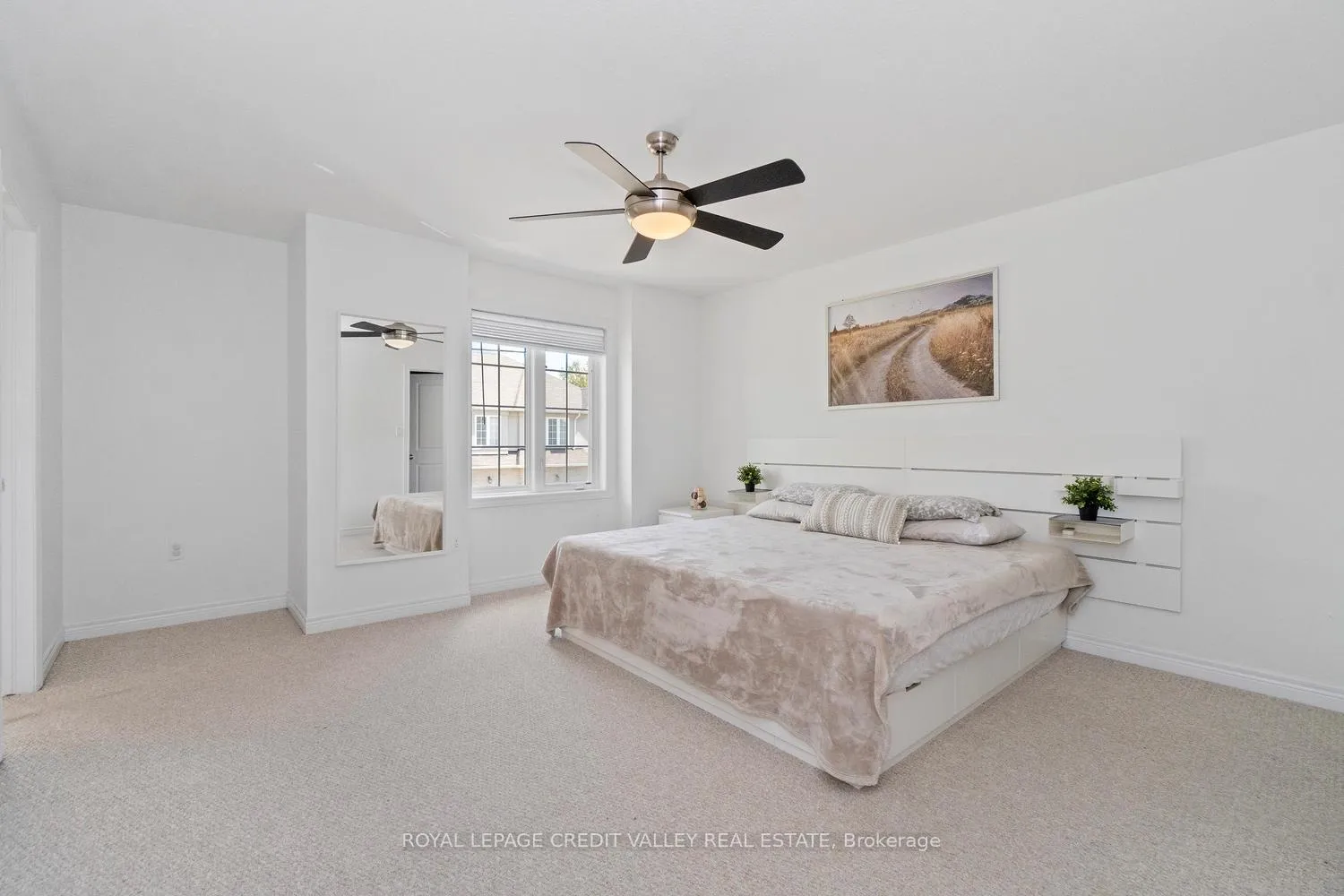 Photo 19 of Unit 2, 90 Raymond Road, Hamilton, Ancaster — HOMEH
