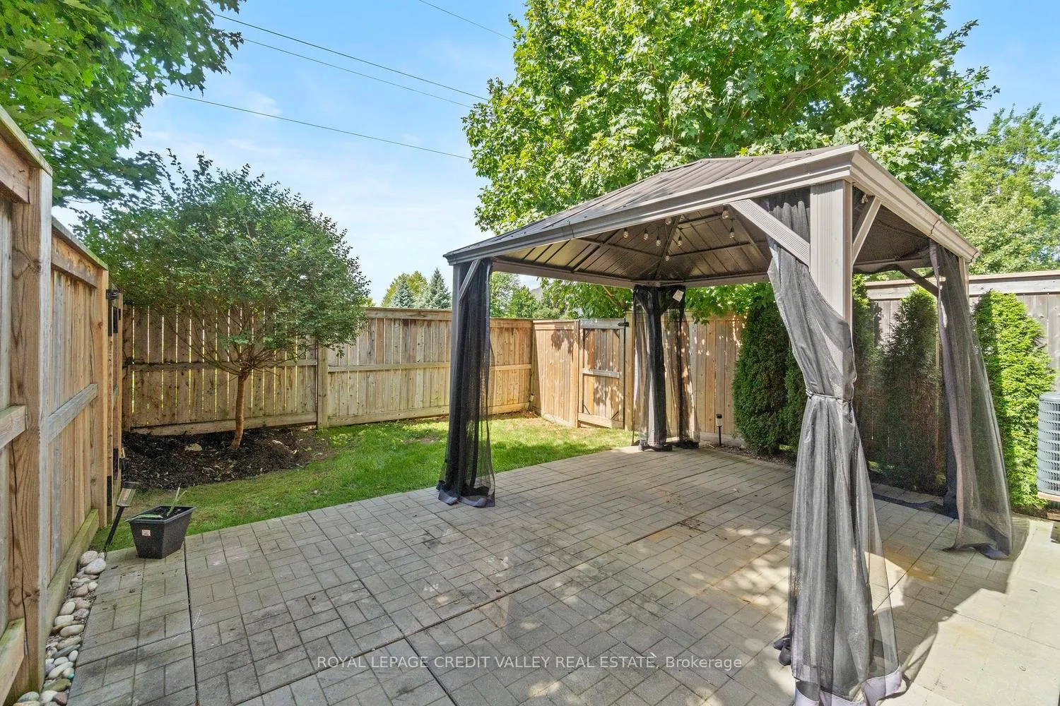 Photo 29 of Unit 2, 90 Raymond Road, Hamilton, Ancaster — HOMEH